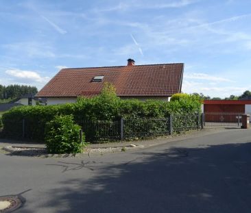 Hochwertiges, freistehendes EFH mit Garten und Doppelgarage sucht M... - Photo 3