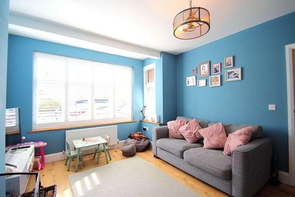 Wilson Gardens, Harrow, HA1 - Photo 1