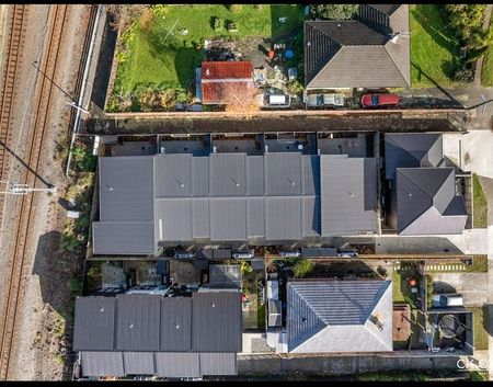 Brand-New 2-Bedroom Home in Silverstream - Photo 5