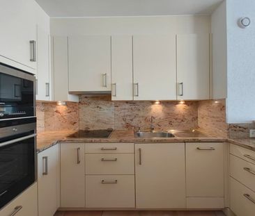 Charmant appartement traversant en attique, avec 2 terrasses - Photo 5