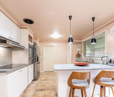 Well Presented with Ample Shedding! - Photo 6