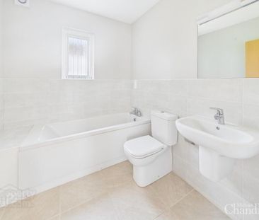 6 MONTH RENTAL, 8 Murlough View Cottages, Newcastle, BT33 0XB - Photo 2