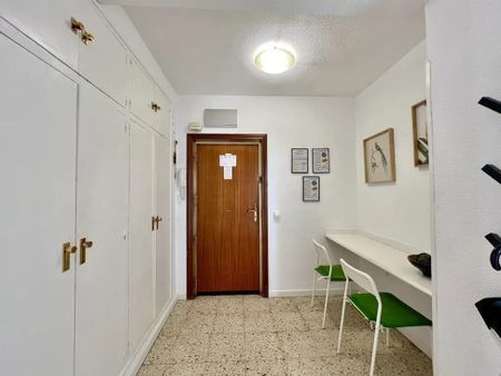 Calle de Camarena, Madrid, Community of Madrid 28047 - Photo 2