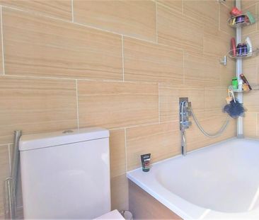 1 bedroom semi detached to rent Kings Chase, Brentwood, Essex, CM14 - Photo 5