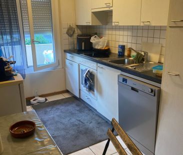 Appartement avec balcon proche de toutes commodités - Photo 3