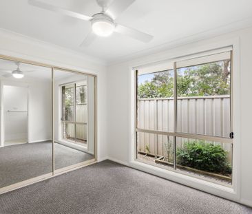 3 Bedroom, 2 Bathroom Home in Corlette - Photo 4