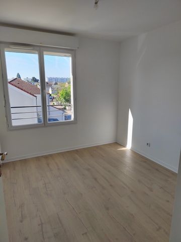 Location Appartement 3 Pièces 57 m² - Photo 2