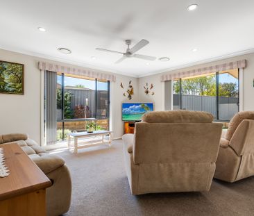 Stunning Family Home in Thurgoona with an additional space for your... - Photo 1