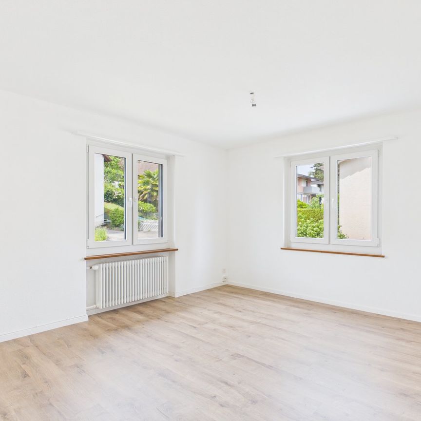 Charmantes 4½-Zimmer-Einfamilienhaus mit Garten in Killwangen - Foto 1