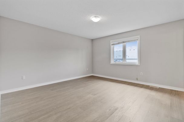 For Lease - 84 Couling Crescent, Guelph, Ontario - Photo 1