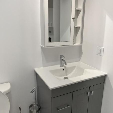 4 1/2 - Victoriaville - 1 050 $/mois - Photo 3