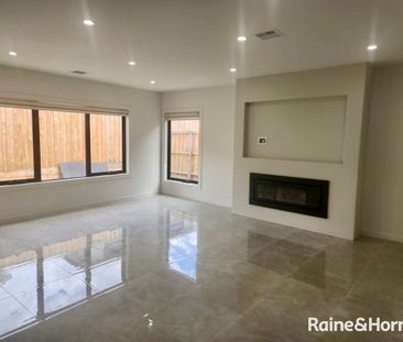 Five Bedrooms Five Ensuites - Photo 4