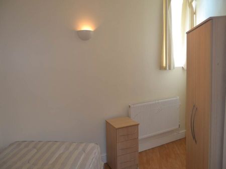 Skinner Street, Newport, Newport - Photo 2