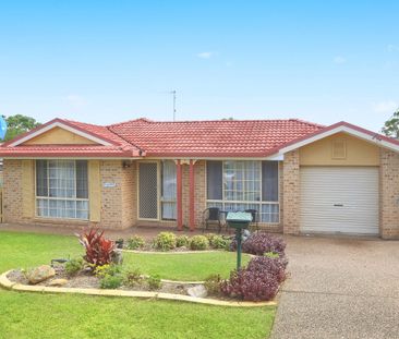 Ideal Family Home! - Photo 4