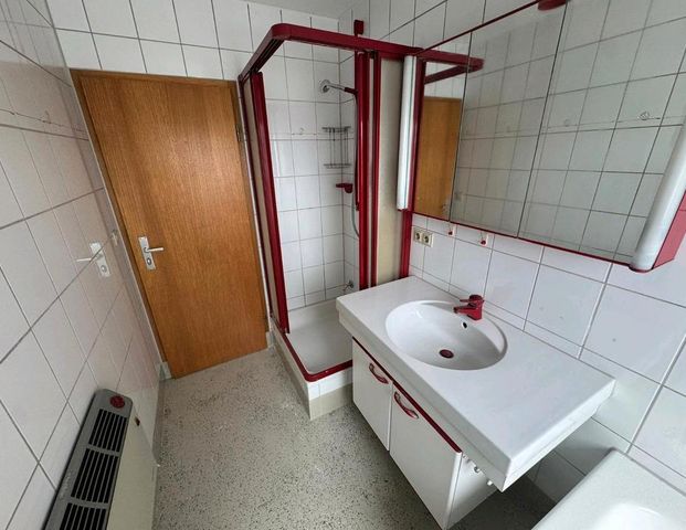 3 ZIMMER WOHNUNG ZENTRAL nähe UNI/SCHULE/KITA - Photo 1