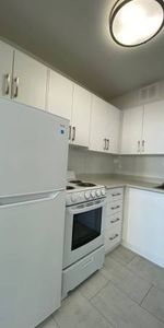 AVAILABLE NOW!!! Bachelor at 50 Cambridge Avenue - Photo 3