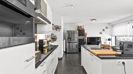 Knap gelijkvloers appartement met tuin - Foto 3