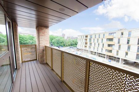 2 bedroom flat to rent - Photo 2