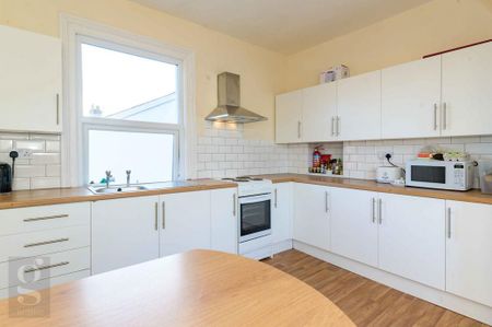 1 bedroom terraced house to rent - Photo 2