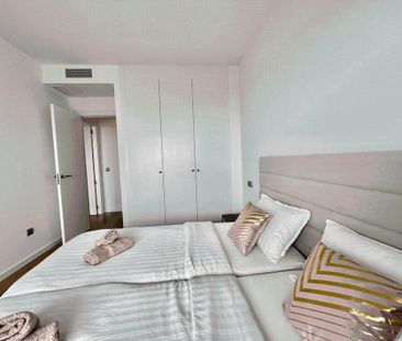 2 room luxury Apartment for rent in Alcaidesa, Andalusia - Photo 1