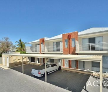 11/9 Lanyon St, Mandurah. - Photo 2