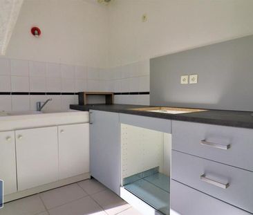 Location Maison 4 pièces 88m² ETAULIERS 33820 - Photo 6