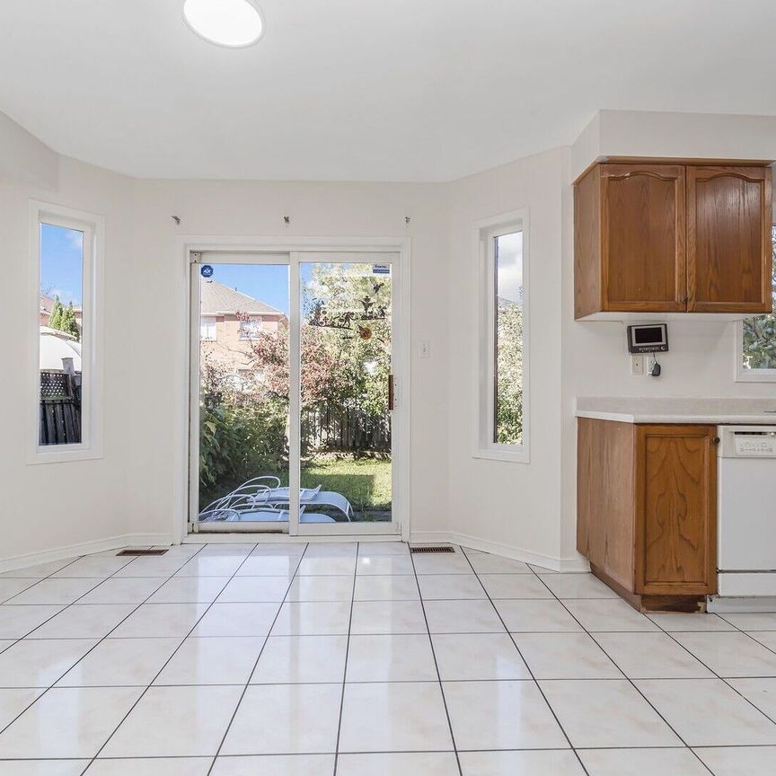 For Lease - 6 Hillsburgh Drive, Brampton, Ontario - Photo 1