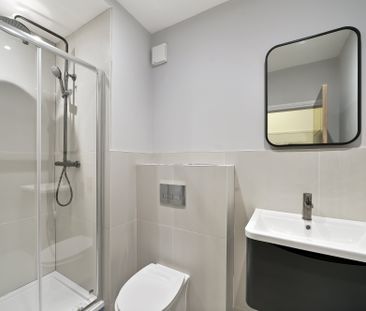 2 bed flat to rent in Richmond Hill, Bournemouth, BH2 - Photo 4