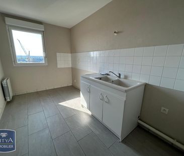 Location Appartement 3 pièces 62m² LE TRAIT 76580 - Photo 1