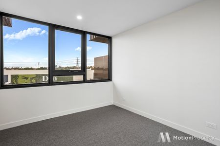305/757 Toorak Road, Hawthorn East VIC 3123 - Apartment For Rent | Domain - Photo 2