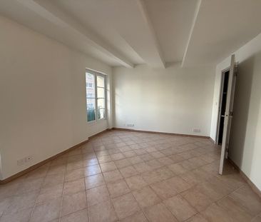 Location Appartement 1 pièce 29m² TOULON 83000 - Photo 6