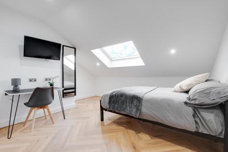 6 bedroom house to rent - Photo 2