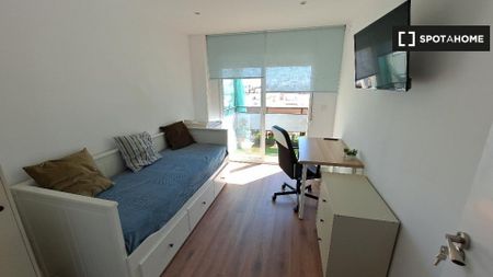 valencia, Valencian Community 46023 - Photo 4