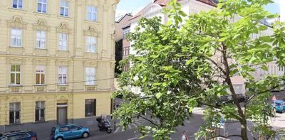 Moderne 2-Zimmerwohnung mit Terrasse und Balkon im noblen Cottageviertel! - Photo 2