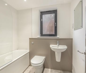 1 bedroom flat to rent - Photo 6