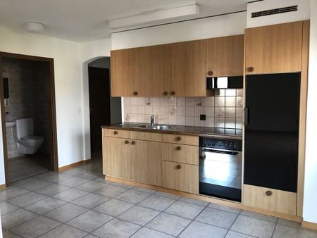 Small, bright apartment in the center of Buchs - Photo 4