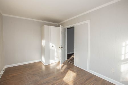 **ALL INCLUSIVE** 1 Bedroom Upper Unit in St. Catharines!! - Photo 5