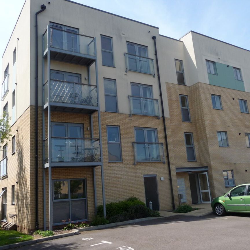 2 bedroom Apartment - Noble Court, Stevenage - Photo 1