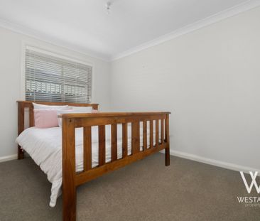 LOW MAINTENANCE WITH PARK VIEWS - Photo 2