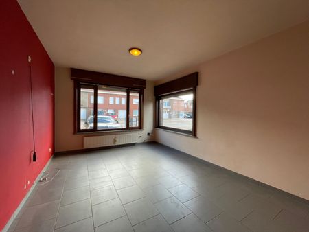 Appartement te huur in Harelbeke met 2 slaapkamers - Photo 2