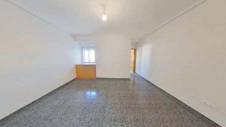 Piso de alquiler en Casco Histórico de Barajas - Photo 4