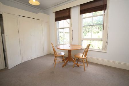 North Common Road, Ealing, W5 2QB - Photo 2