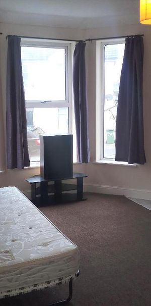 1 bedroom house of multiple occupation to rent - Photo 1