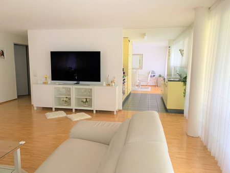 "PRAKTISCHE WOHNUNG AN GUTER LAGE" - Photo 2