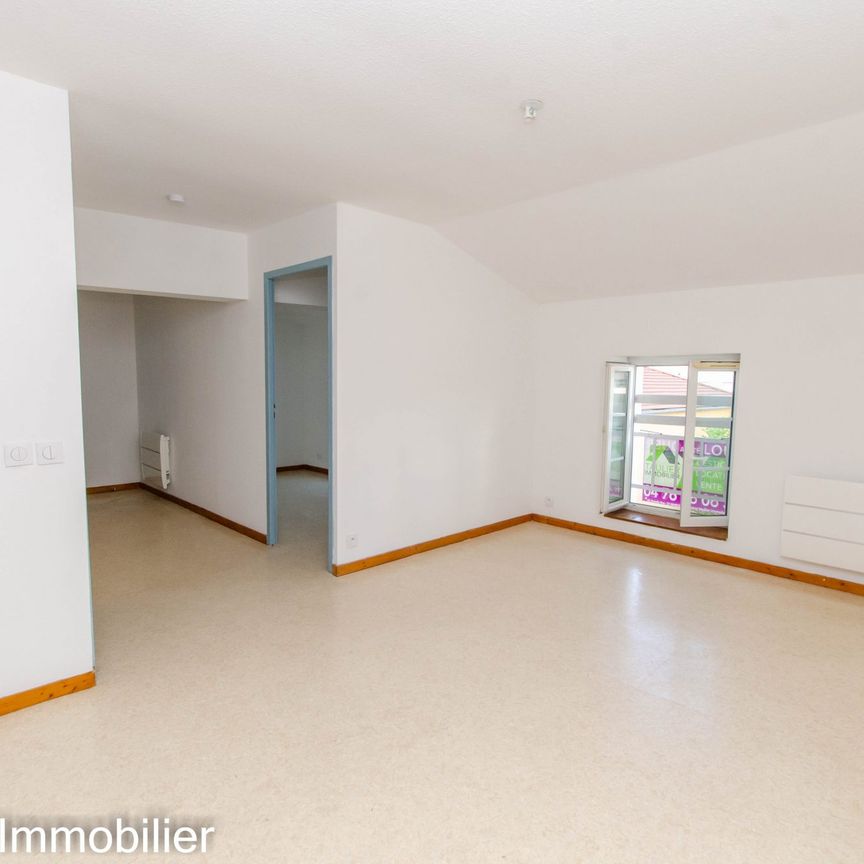 Location Appartement 2 pièces 39m² ST MARCELLIN 38160 - Photo 1