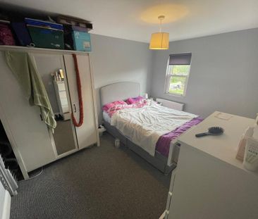 4 bedroom house to rent - Photo 1