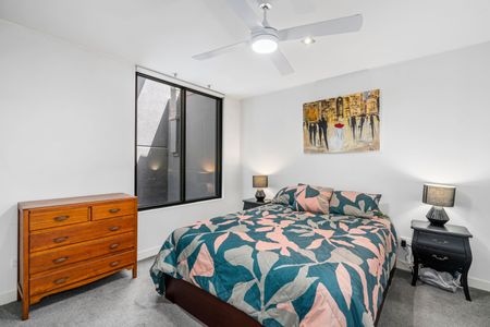 5/96 Bay Street, Port Melbourne VIC 3207 - Apartment For Rent | Domain - Photo 3