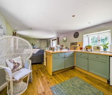 1 bedroom semi-detached house to rent - Photo 4