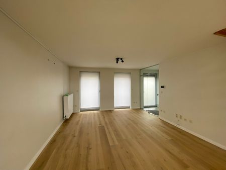 Halfopen woning met 2 slpks te Stevoort. - Foto 3