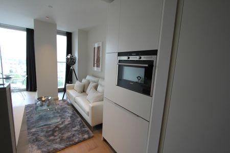 Southbank Tower, 55 Upper Ground, London, SE1 - Photo 4